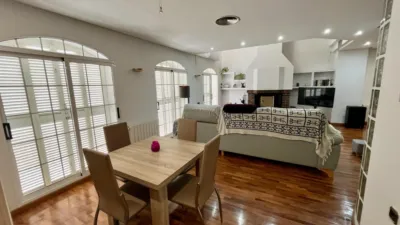 House in the Centre photo 3