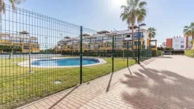 Penthouse on Avenida de la Alhambra photo 31