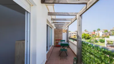 Penthouse on Avenida de la Alhambra photo 19
