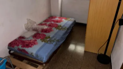 Apartment at Carrer Sagrada Família, 2 photo 9