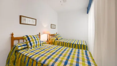 Apartment on Calle de Ramón Gallud photo 7