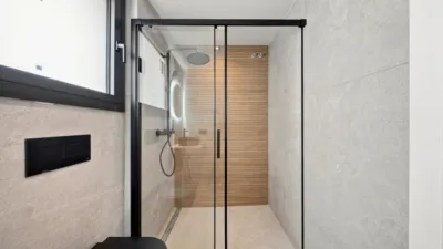 Penthouse on Carrer de Viena photo 15