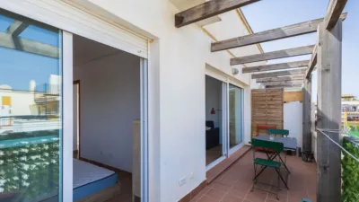 Penthouse on Avenida de la Alhambra photo 18