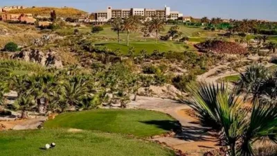 Townhouse on Avenida Valle del Sol photo 7