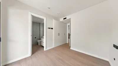Penthouse on Carrer de Viena photo 18