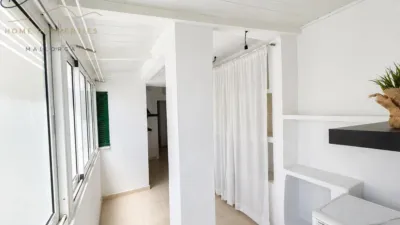 Apartment on Carrer de Josep María Palau i Camps photo 23