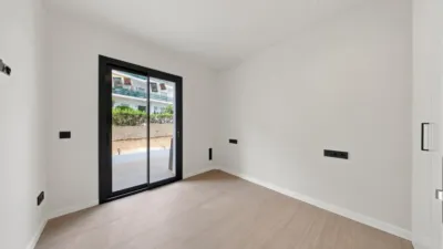 Penthouse on Carrer de Viena photo 12