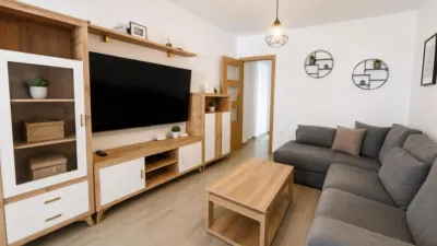 Apartment on Manuel Bermejo Street photo 2