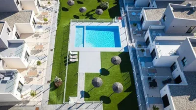 Townhouse in Altaona Golf And Country Village photo 63