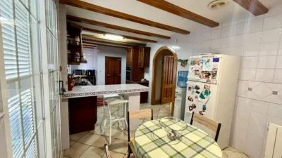 House in the Centre photo 13