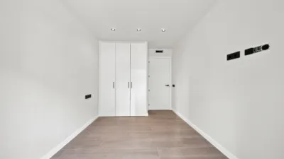 Penthouse on Carrer de Viena photo 13
