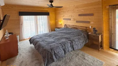 Chalet on a street in Yecla photo 6