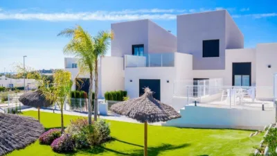 Townhouse in Altaona Golf And Country Village photo 58