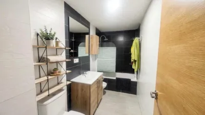 Apartment on Manuel Bermejo Street photo 16