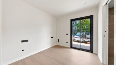 Penthouse on Carrer de Viena photo 17