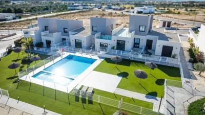 Townhouse in Altaona Golf And Country Village photo 62