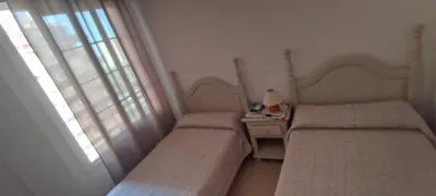 Apartment on Calle Poligono J Veneziola, No. 15 photo 5