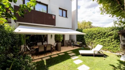 Terraced House in the Old Town photo 9