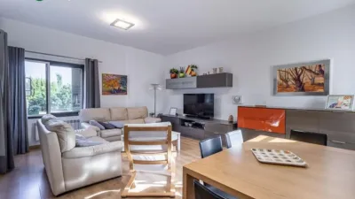 Chalet on Calle de Montevive photo 9