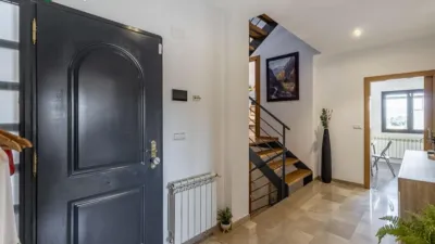Chalet on Calle de Montevive photo 34