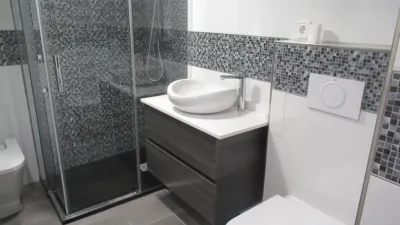 Apartment on Avenida de Juan Carlos I photo 18