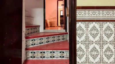 House on Carrer Valencia photo 9