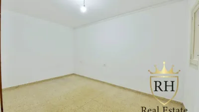 Apartment on Carrer de Pons i Gallarza photo 22