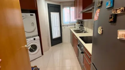 Apartment on Carrer de Portbou photo 12