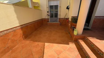 House on Calle de Vilches photo 2