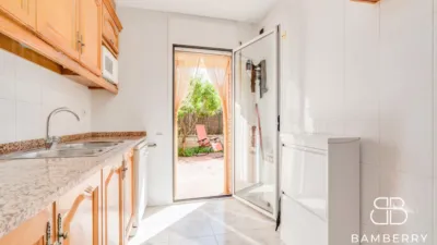 Apartment in Carrer de la Senia photo 12