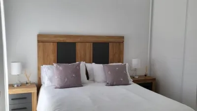 Chalet on Calle Moreras photo 18