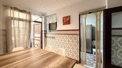 House on Carrer Valencia photo 17