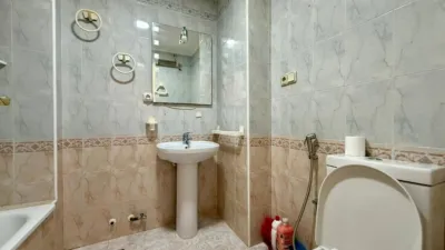 Apartment on Calle San Pascual, 277 photo 26