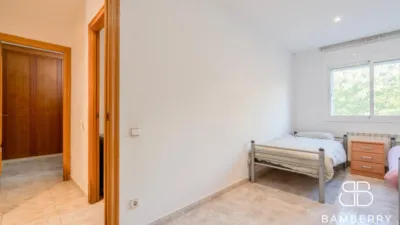Apartment in Carrer de la Senia photo 30
