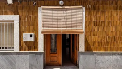 House on Carrer Valencia photo 64