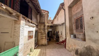 House on Carrer Valencia photo 31