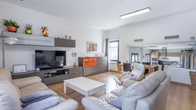 Chalet on Calle de Montevive photo 12
