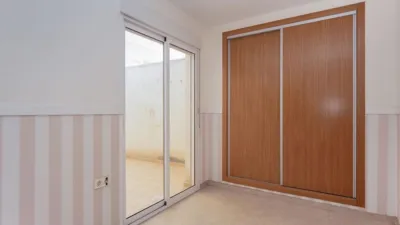 Flat on Calle de Alfonso X 'El Sabio', 47 photo 4