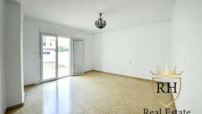 Apartment on Carrer de Pons i Gallarza photo 13