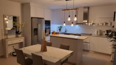 Chalet on Calle Moreras photo 5