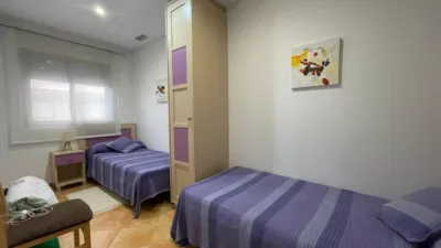 Apartment on Carrer de Orihuela photo 11