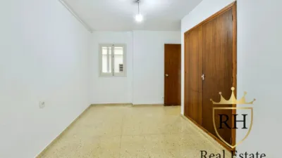 Apartment on Carrer de Pons i Gallarza photo 23