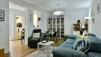 Apartment on Carrer del Bisbe Pascual photo 5