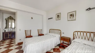 Apartment on Avenida de Niza photo 13