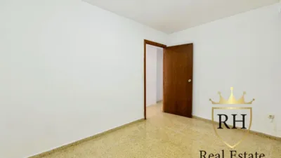 Apartment on Carrer de Pons i Gallarza photo 10