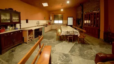 Rustic finca at Calle Veiga Arriba-Pq Mao St.Ma, No. 21 photo 10