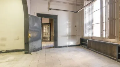 Flat on Carrer de Sant Pere photo 19