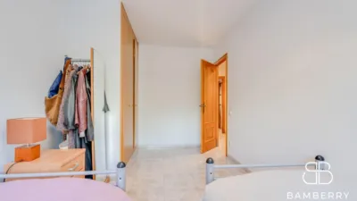 Apartment in Carrer de la Senia photo 28