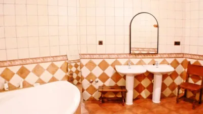 Chalet on Calle de la Virgen de la Salud photo 37