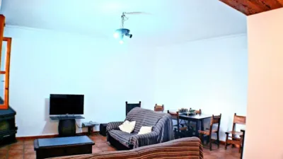 Chalet on Calle de la Virgen de la Salud photo 23